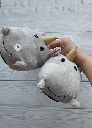 💰340 грн💰33рр 21,5см
🛍в наличии🛍1шт
unit kids испания домашние костыли тапочки