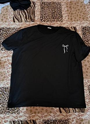 Футболка с бантиком