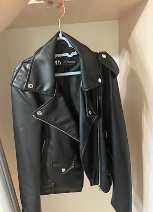 Косуха жіноча