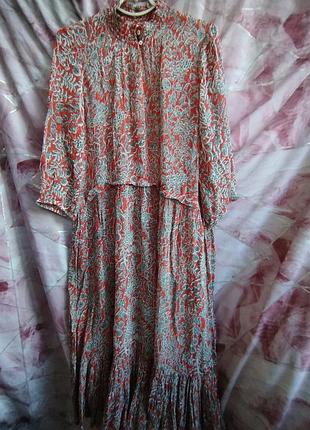 Легкое платье