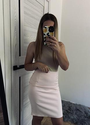 Рожева спідниця