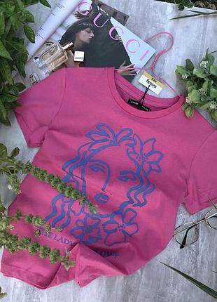 Рожева футболка з принтом sinsay xxs xs