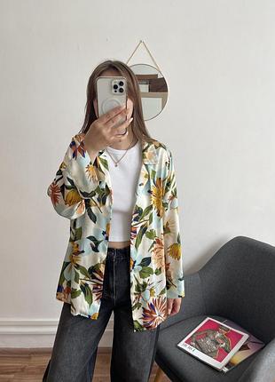 Zara сатинова сорочка