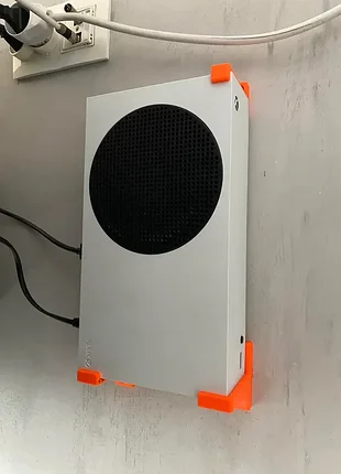 Минималистичный держатель для геймпада xbox