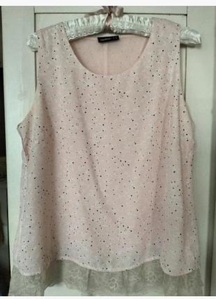 Нежная и красивая майка