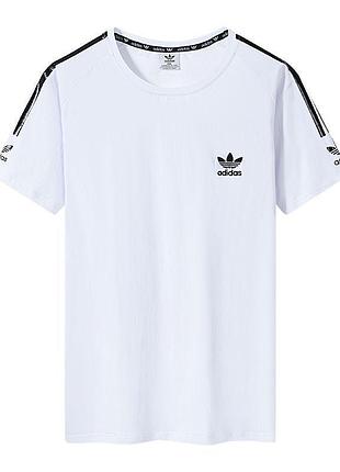 Нова футболка adidas