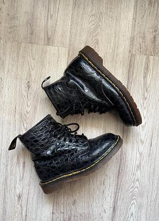 Черевики dr martens вінтаж під шкіру крокодила англія