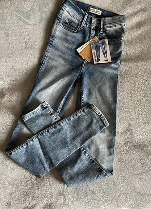 Джинси скінні глорія джинс