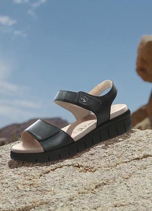 Шкіряні чорні жіночі босоніжки на ліпучках caprice 🇩🇪  37 - 38 розмір