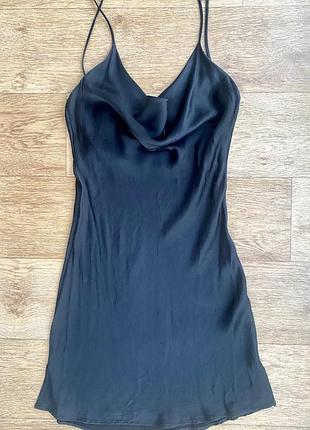 Сукня жіноча bershka з віскози розмір м