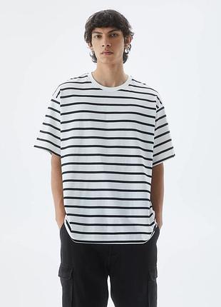 Футболка pull&bear у смужку