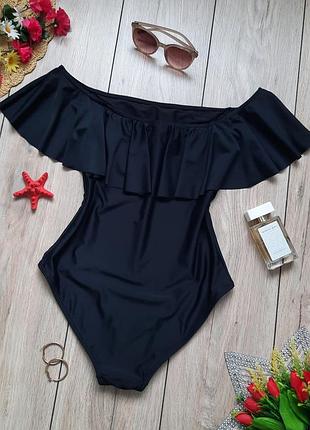 Купальник сдельный.