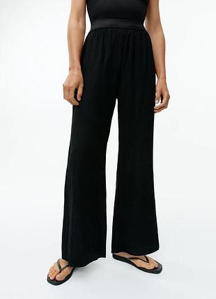 Штани прямого крою із жатої тканини