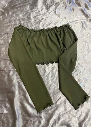 Топ з довгими рукавами кольору хакі