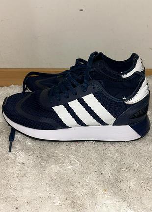 Кросівки adidas