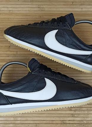 Кожаные кроссовки nike DA4263 cortez размер 38 (24 см.)