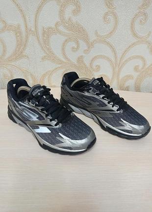 Кроссовки skechers go run 4 performance quick -fit - светоотражающие оригинал