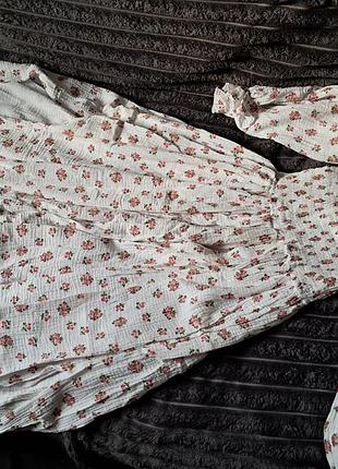 Сукня жіноча міді біла в квітковий принт🌸