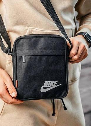 Повседневная мужская сумка nike с карманами и регулируемым ремнём