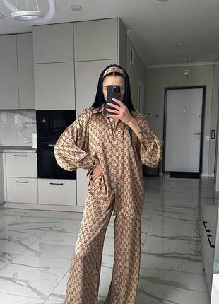 Костюм брючний