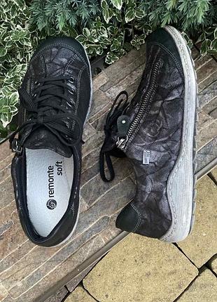 Remonte німеччина фірмові шкіряні жіночі мокасини кросівки сліпони натуральна шкіра