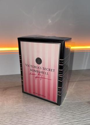 Bombshell парфуми victoria's secret  оригінал шлейфові духи