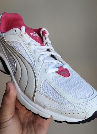 Нові оригінальні жіночі кросівки  puma is stratify