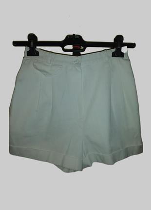 Классические шорты