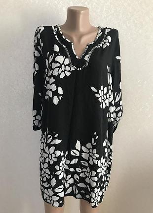 Красива фірмова сукня туніка