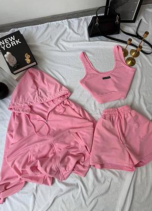 Костюм тройка