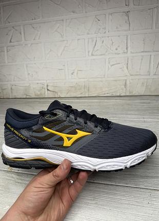Мужские летние беговые кроссовки mizuno 2in1 prodigy 3