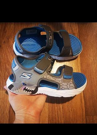 Босоніжки skechers оригінал серія lights us3 22