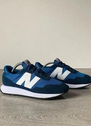 Кросівки new balance