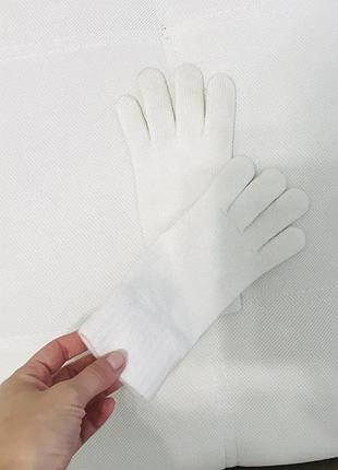Отличные шерстяные перчатки
