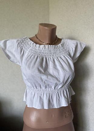 Топ білий розміру хс/м