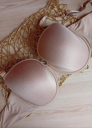 Бюстгальтер