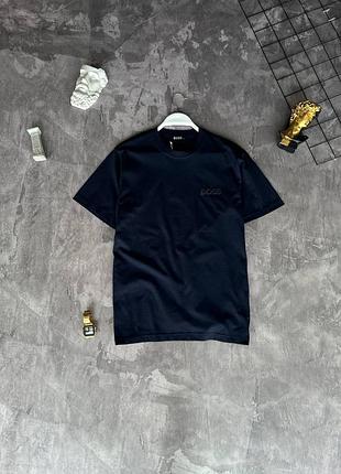 Футболка чоловіча