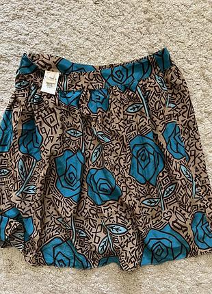 Эффектная шелковая юбка итальянский бренд galliano оригинал-голограмма натуральный шелк размер s,м