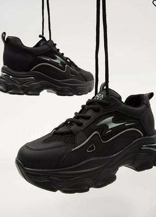 Кросівки  lonza чорні масивні на підошві 5 см