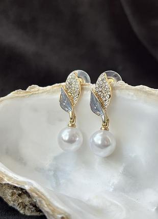 Сережки-підвіски з перлами та цирконами, лимонне позолочення