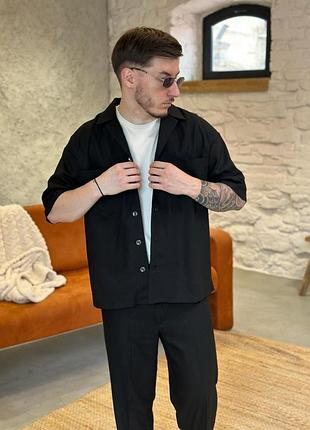 Лляний костюм вільного крою сорочка і штани