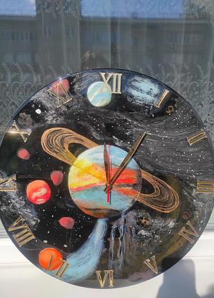 Часы из эпоксидной смолы. космос.