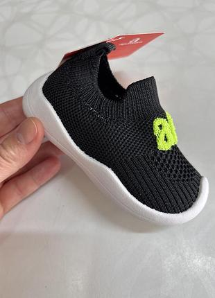 Текстильні кросівки для малюків