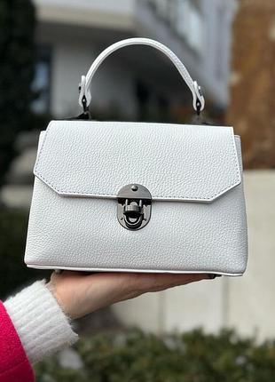 Маленькая стильная женская сумка кроссбоди из натуральной кожи — италия, через плечо