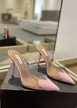 Босоножки сердечки alaia