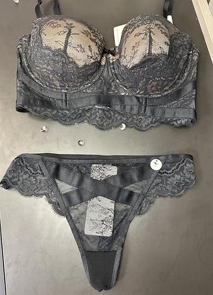 Нереально красивий комплект hunkemoller