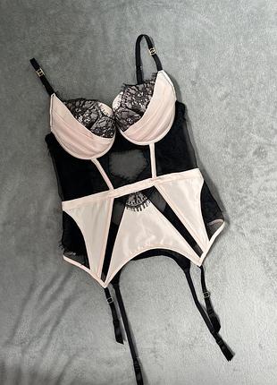 Бюстгальтер корсет ann summers