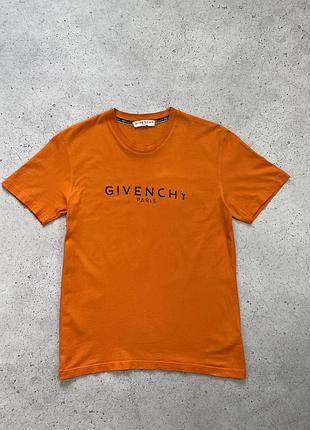 Givenchy футболка жіноча оригінал стан добрий розмір с-м
