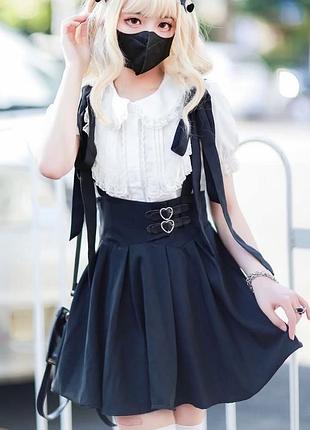 Спідниця на лямках у стилі lolita