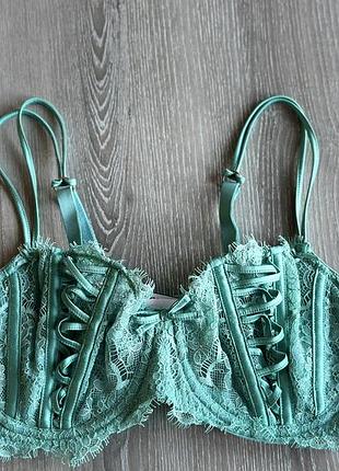 Бюстгальтер victoria’s secret